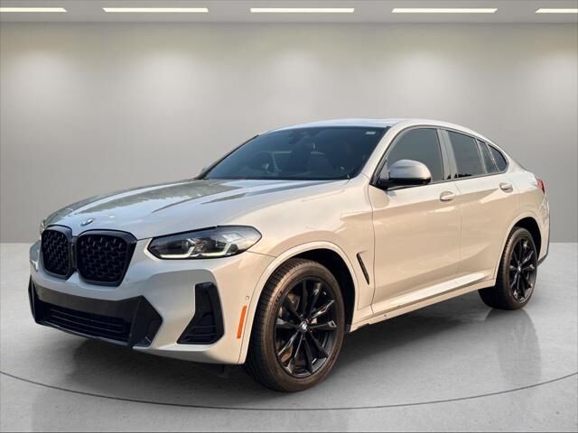 2023 BMW X4 xDrive30i