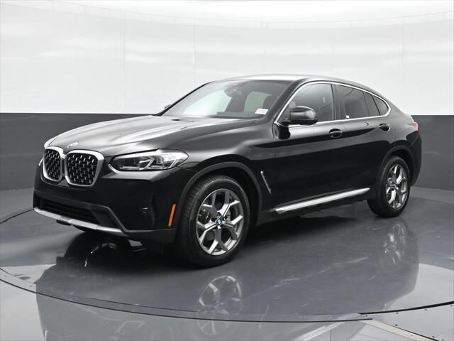 2024 BMW X4 xDrive30i — photo 1 of 7