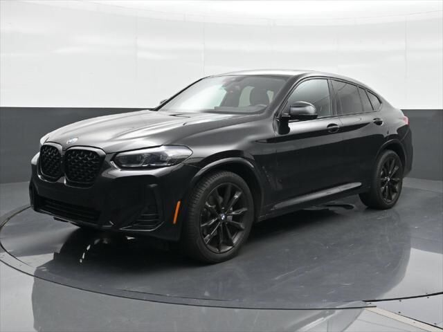 2025 BMW X4 xDrive30i — photo 1 of 7