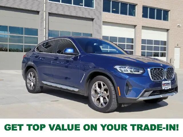 2022 BMW X4 xDrive30i