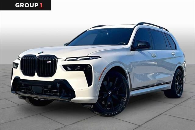 2026 BMW X7 M60i