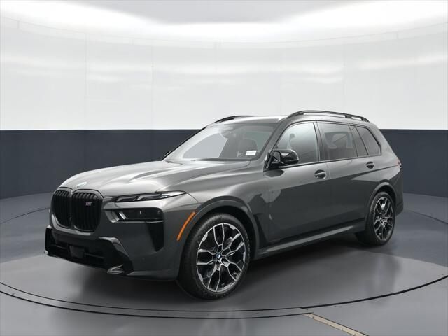 2024 BMW X7 M60i