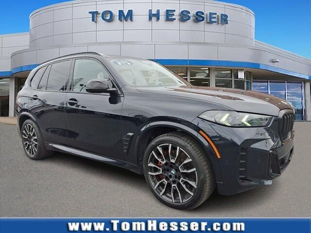 2024 BMW X5 M60i