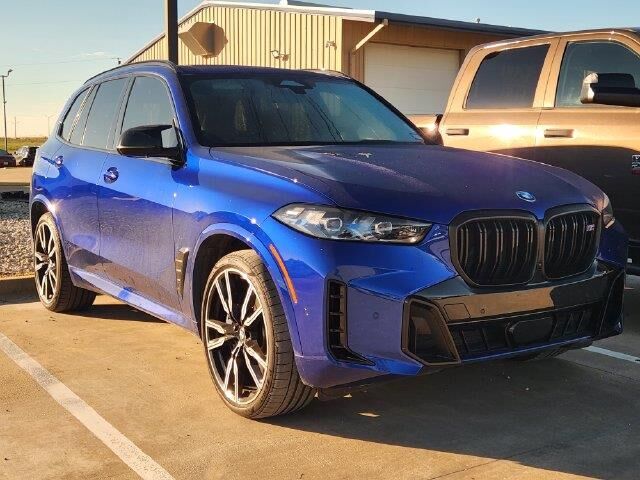 2025 BMW X5 M60i