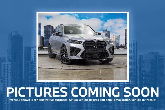 2026 BMW X5 M60i — photo 1 of 13