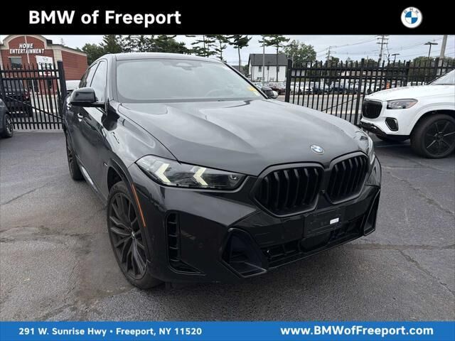 2025 BMW X6 xDrive40i