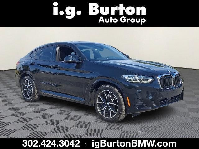 2022 BMW X4 M40i