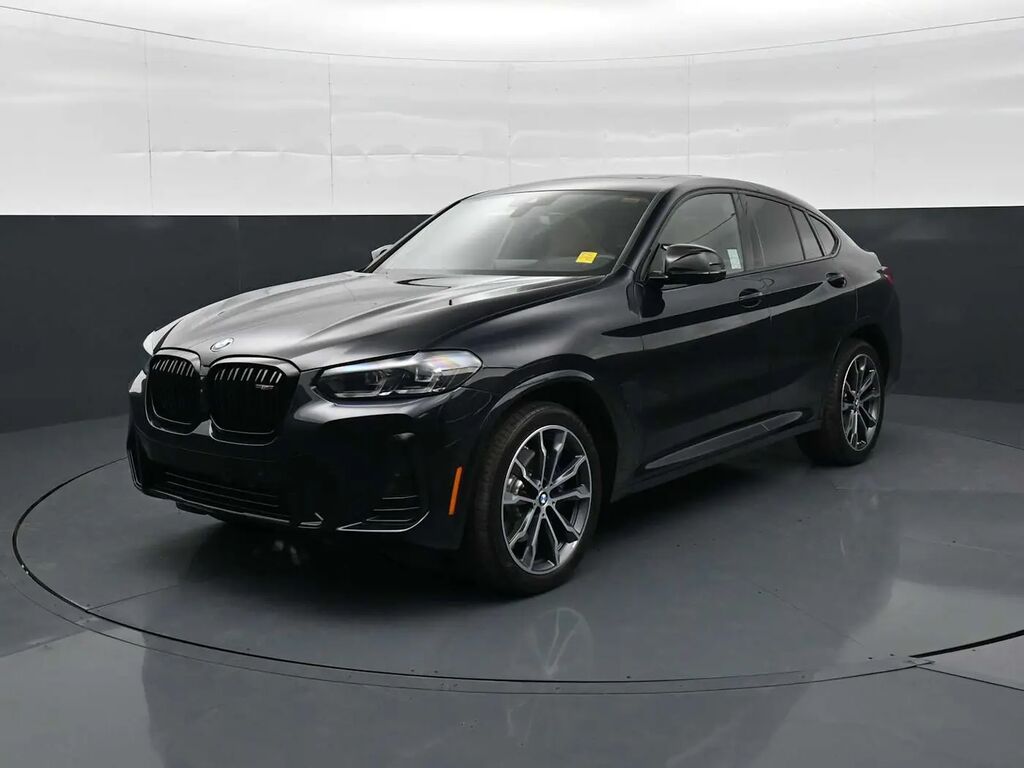 2024 BMW X4 M40i — photo 1 of 13