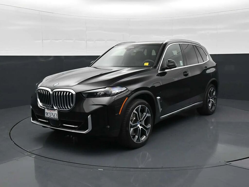 2024 BMW X5 xDrive50e — photo 1 of 13