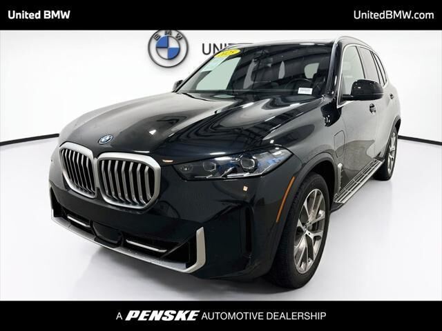 2025 BMW X5 xDrive50e — photo 1 of 18