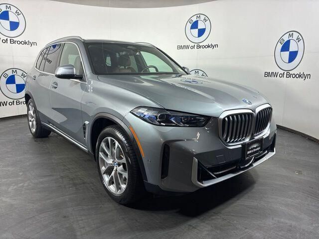 2026 BMW X5 xDrive50e — photo 1 of 13