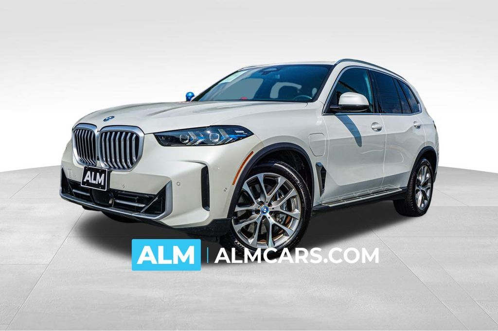 2025 BMW X5 xDrive50e — photo 1 of 16