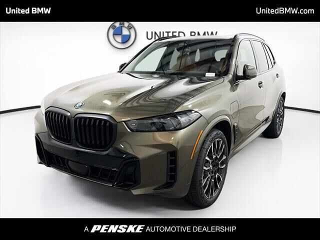2026 BMW X5 xDrive50e — photo 1 of 17