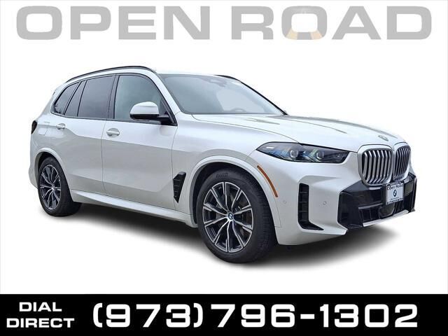 2026 BMW X5 xDrive50e — photo 1 of 13