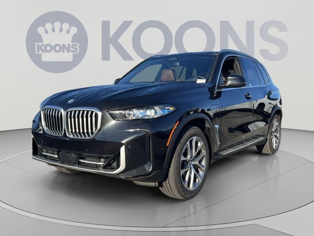 2025 BMW X5 xDrive50e — photo 1 of 1