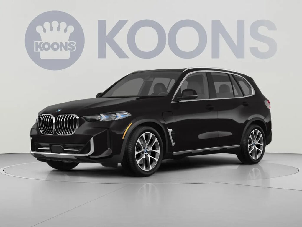 2025 BMW X5 xDrive50e — photo 1 of 3