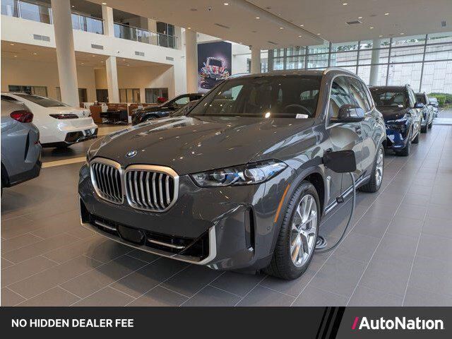 2026 BMW X5 xDrive50e — photo 1 of 18