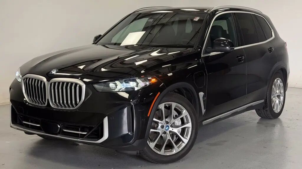 2024 BMW X5 xDrive50e — photo 1 of 13