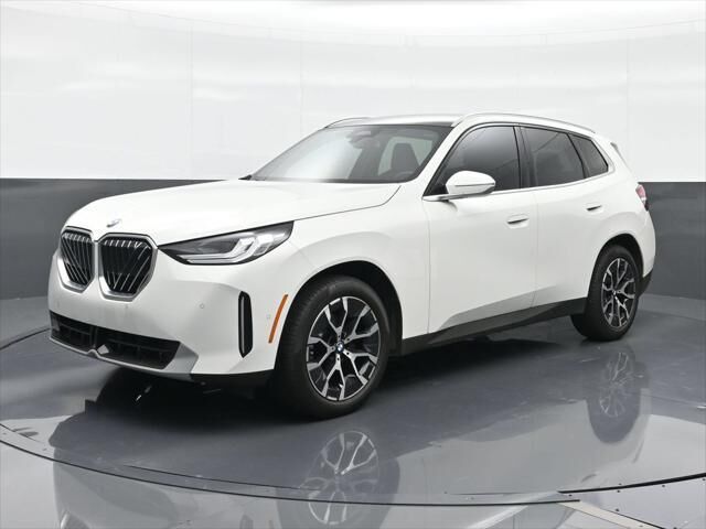 2025 BMW X3 30 xDrive — photo 1 of 7