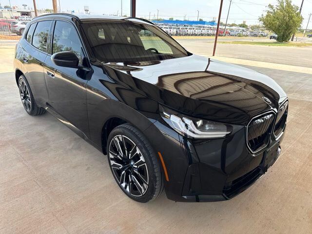 2025 BMW X3 30 xDrive — photo 1 of 13