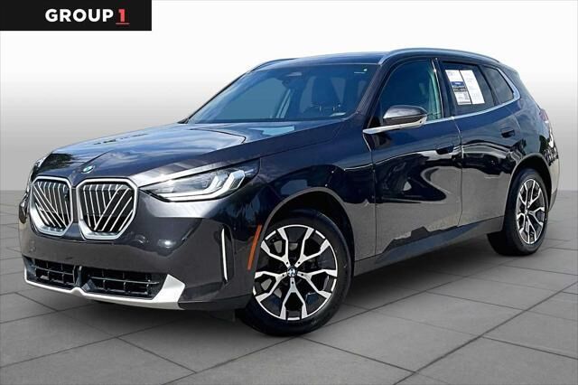 2026 BMW X3 30 xDrive — photo 1 of 10
