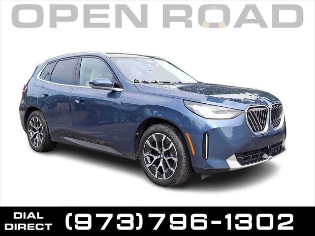 2025 BMW X3 30 xDrive — photo 1 of 16