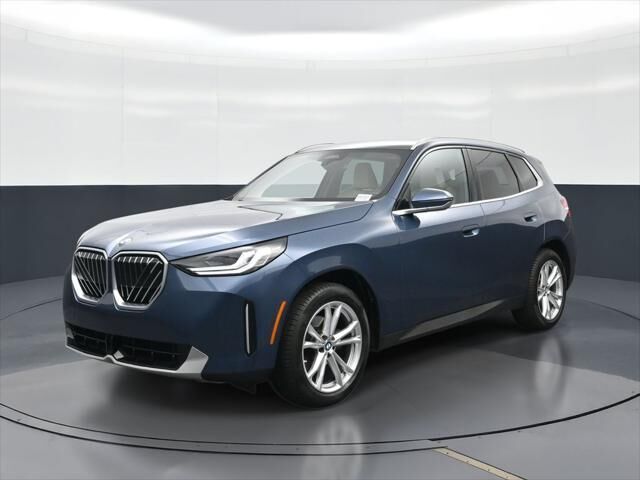2025 BMW X3 30 xDrive — photo 1 of 13