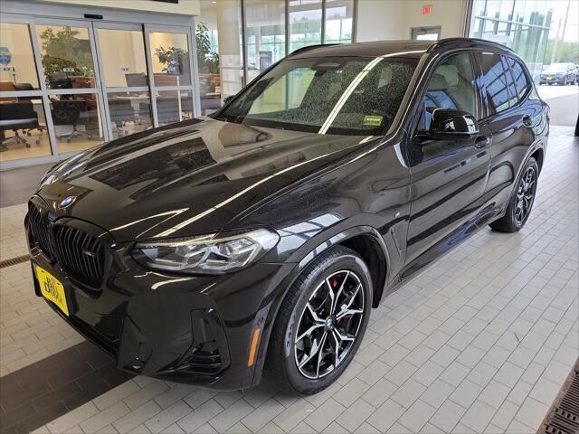 2022 BMW X3 M40i — photo 1 of 13