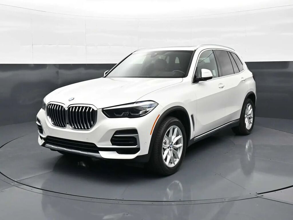 2023 BMW X5 sDrive40i — photo 1 of 13