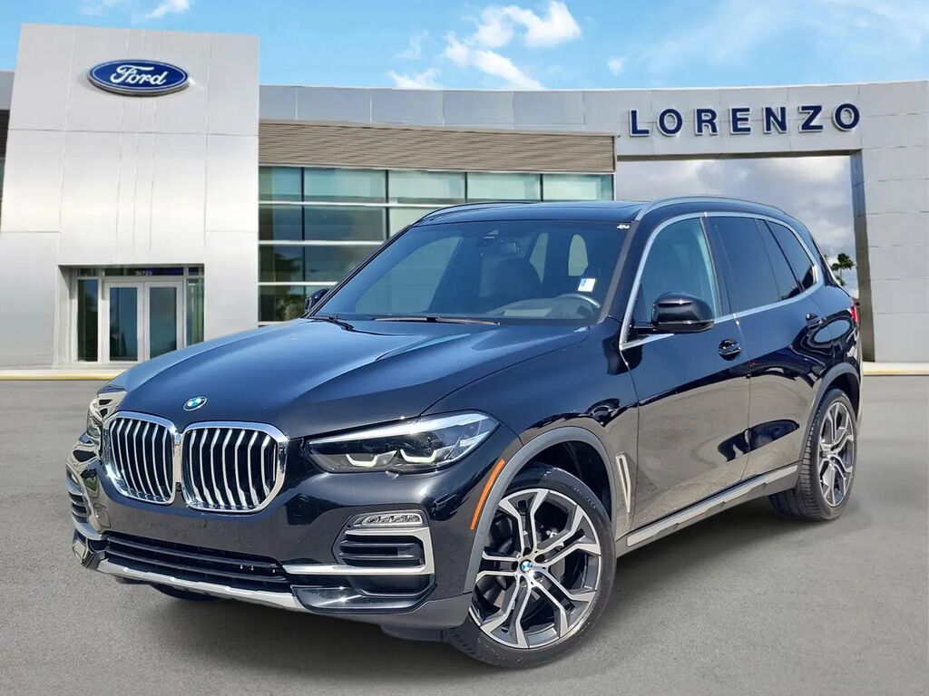 2021 BMW X5 sDrive40i — photo 1 of 13
