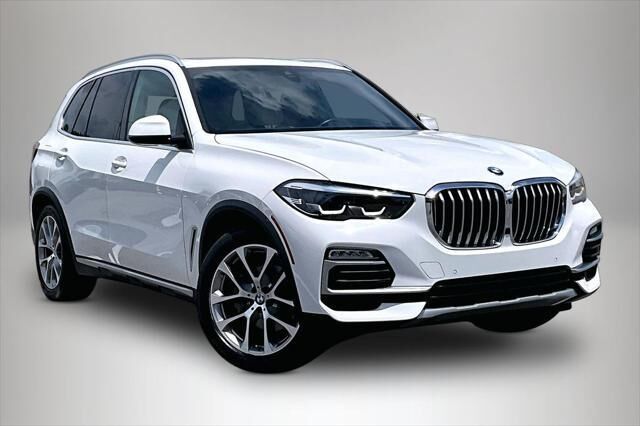 2021 BMW X5 sDrive40i — photo 1 of 13