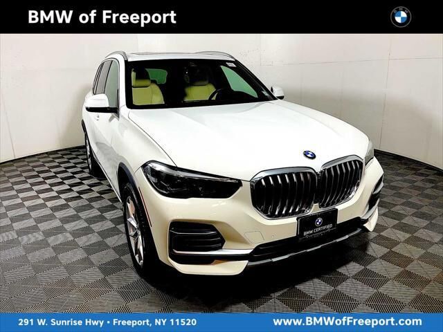 2022 BMW X5 xDrive40i — photo 1 of 13
