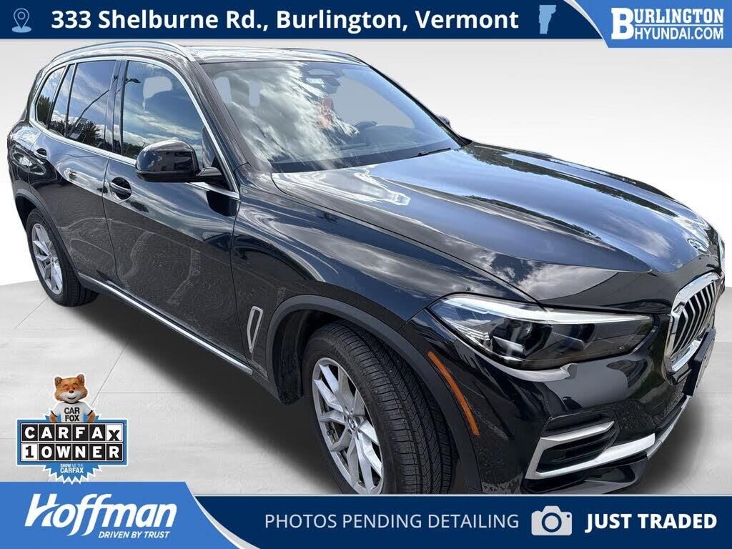2022 BMW X5 xDrive40i — photo 1 of 1