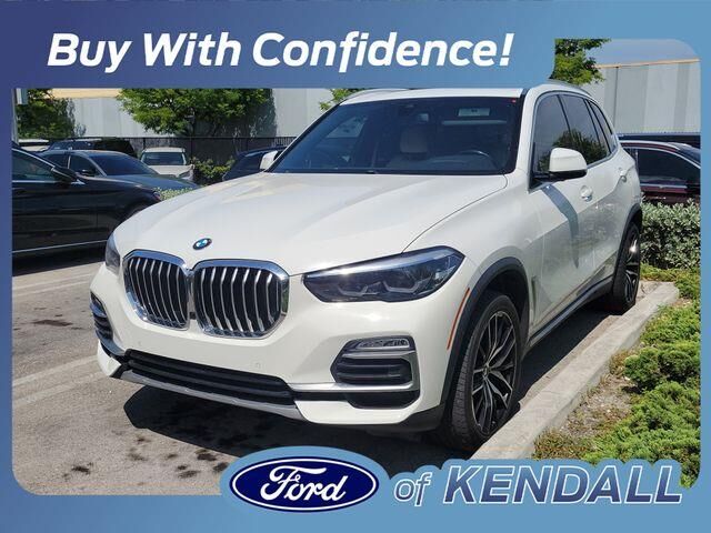 2019 BMW X5 xDrive40i — photo 1 of 13