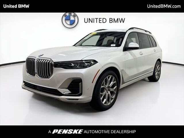 2022 BMW X7 xDrive40i — photo 1 of 13