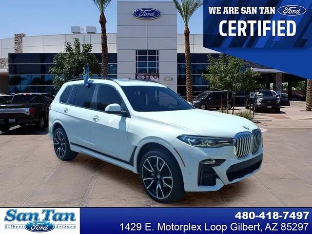 2021 BMW X7 xDrive40i — photo 1 of 27