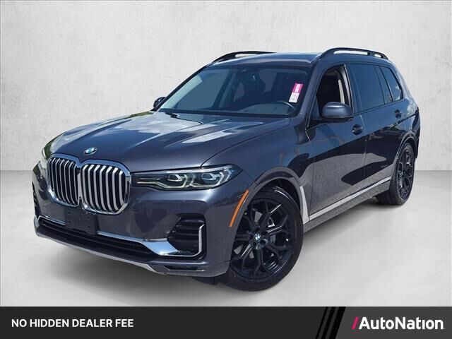 2022 BMW X7 xDrive40i — photo 1 of 13