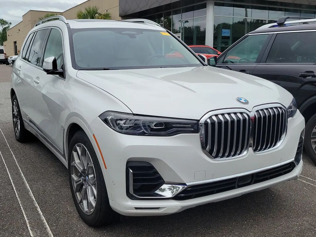 2020 BMW X7 xDrive40i — photo 1 of 13