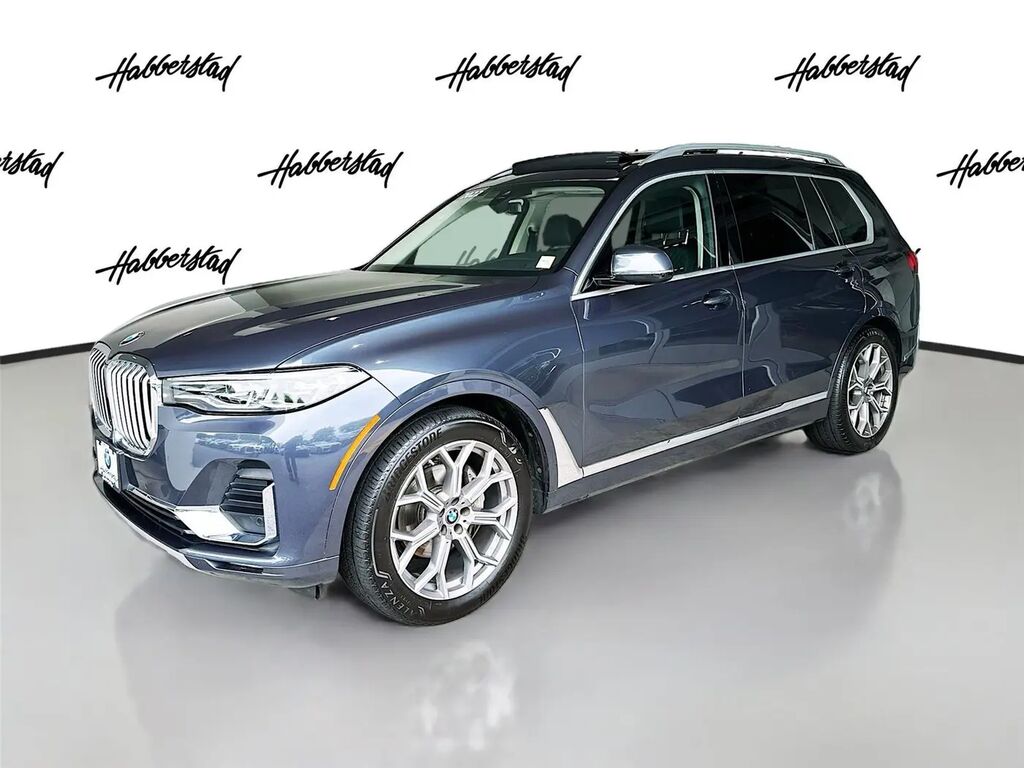 2022 BMW X7 xDrive40i — photo 1 of 13