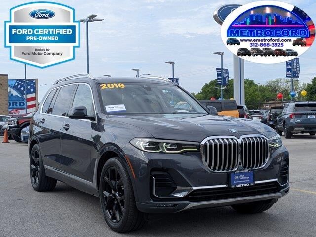 2019 BMW X7 xDrive40i — photo 1 of 39