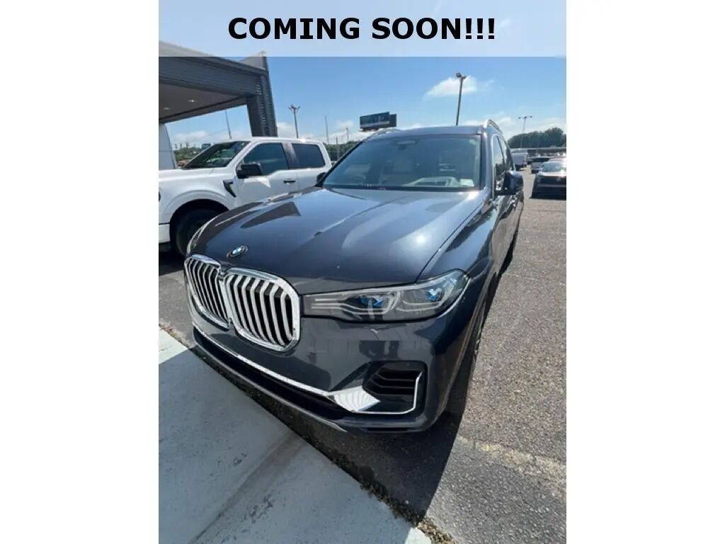 2019 BMW X7 xDrive50i — photo 1 of 1
