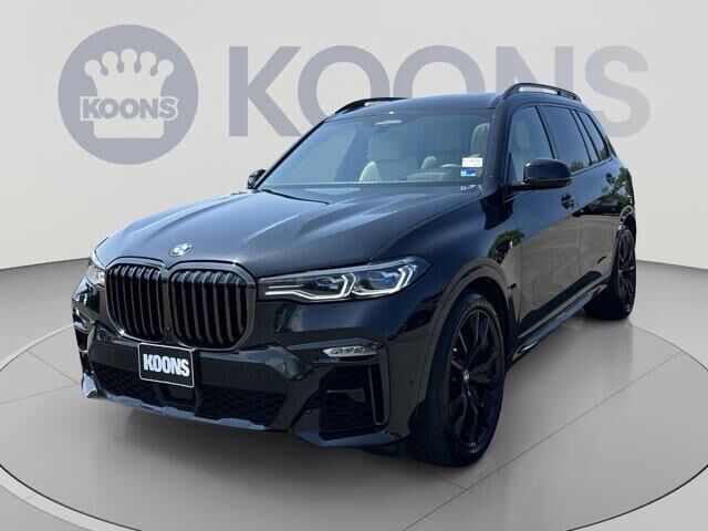 2020 BMW X7 M50i — photo 1 of 13