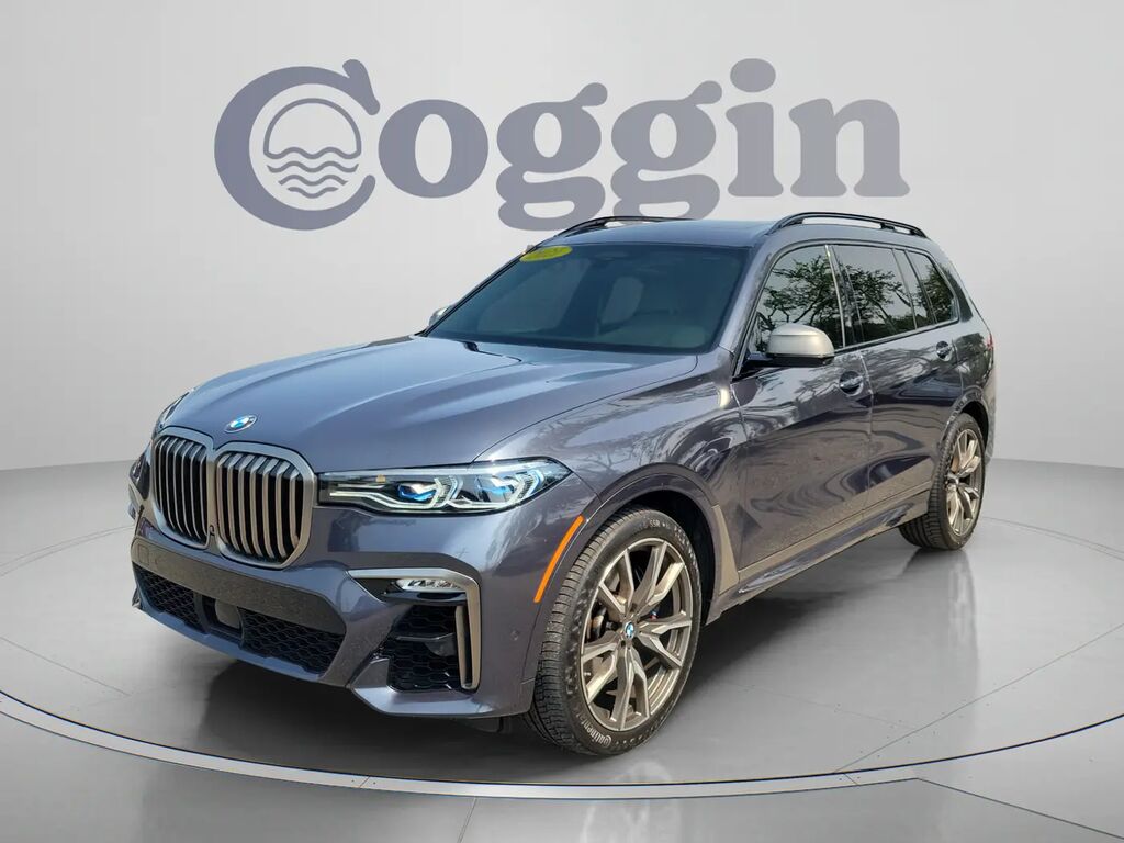 2021 BMW X7 M50i — photo 1 of 26
