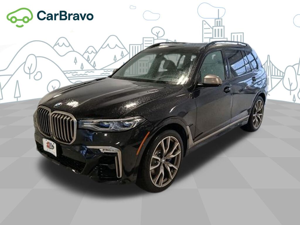2022 BMW X7 M50i — photo 1 of 6