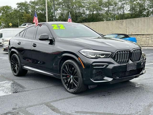 2022 BMW X6 xDrive40i — photo 1 of 13