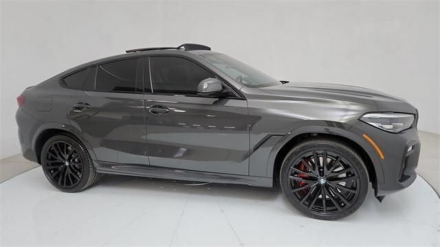 2021 BMW X6 M50i