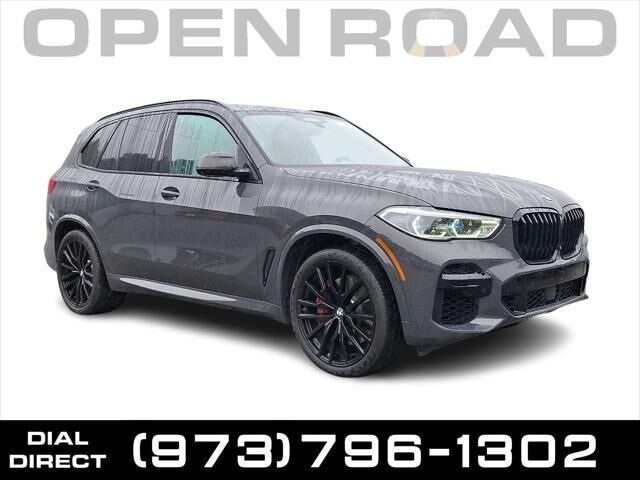 2022 BMW X5 M50i