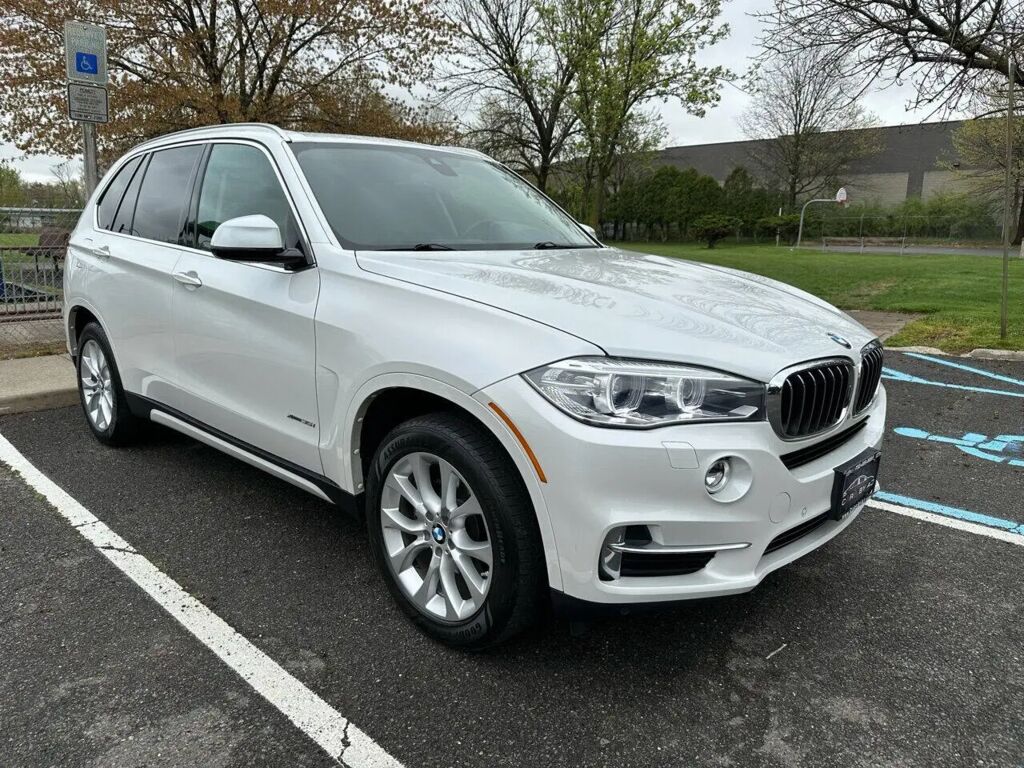 2015 BMW X5 xDrive35i — photo 1 of 40