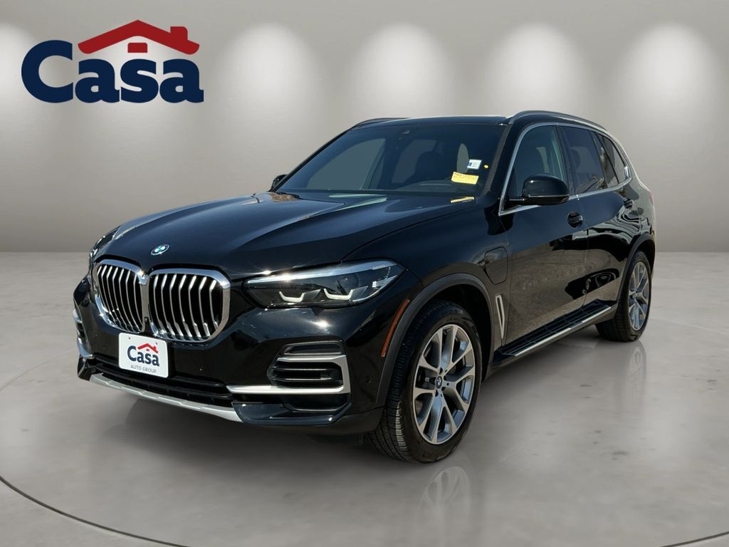 2023 BMW X5 xDrive45e — photo 1 of 13