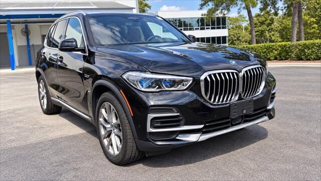 2023 BMW X5 xDrive45e — photo 1 of 12